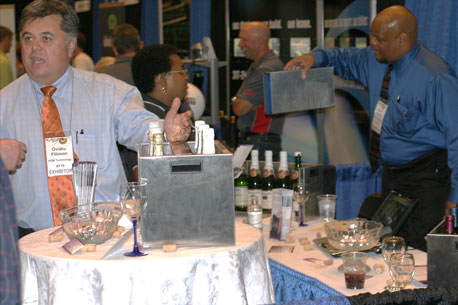 AOM Technology stand